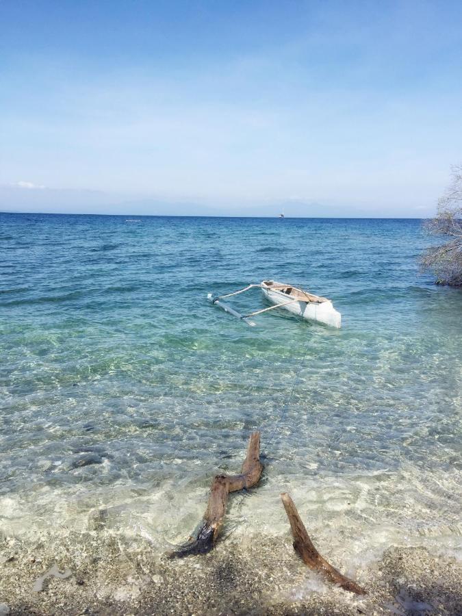 Maleo Moyo Hotel & Dive Resort Sebaru Exterior foto