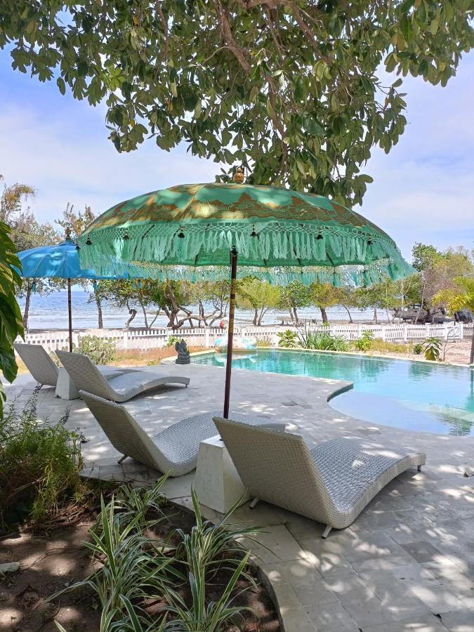 Maleo Moyo Hotel & Dive Resort Sebaru Exterior foto